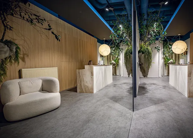 Aezoku Longevity Clinic